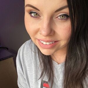 Meet your Posher, Jsummer